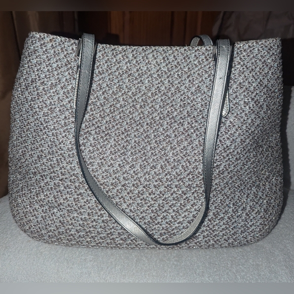 Eric Javits New York gray and metallic raffia tote bag. - Picture 3 of 14